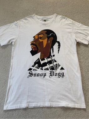 Cross Colors Men’s L Crewneck T-Shirt - Snoop Dogg Print